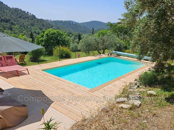 Maison 5 pièces 149 m² 