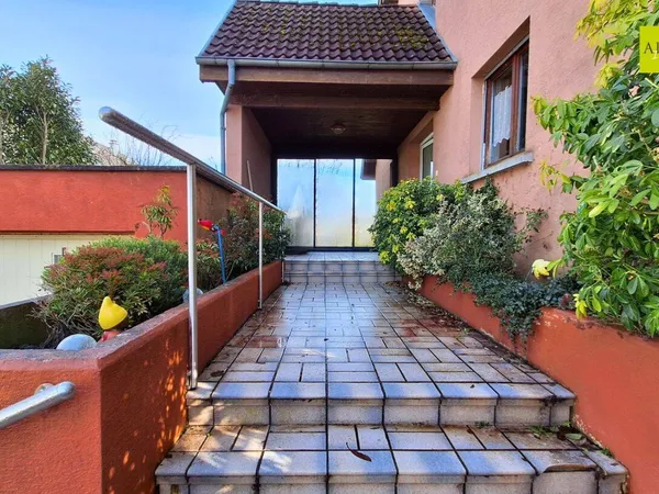 Maison 7 pièces 161 m² 
