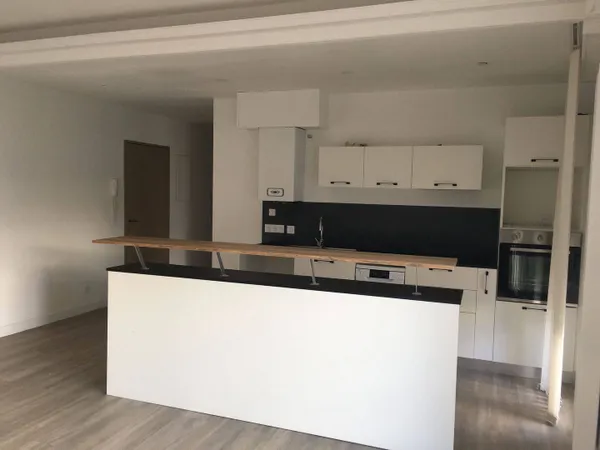Appartement 3 pièces 63 m² 