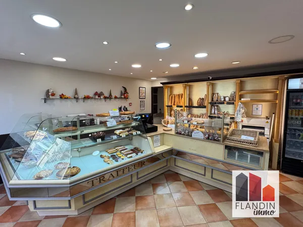 À VENDRE FONDS DE COMMERCE BOULANGERIE / PÂTISSERIE SAIN 