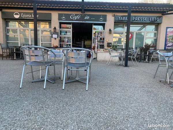 Tabac/epicerie/ restauration 