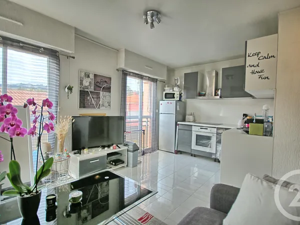 Appartement 1 pièce 25 m² 