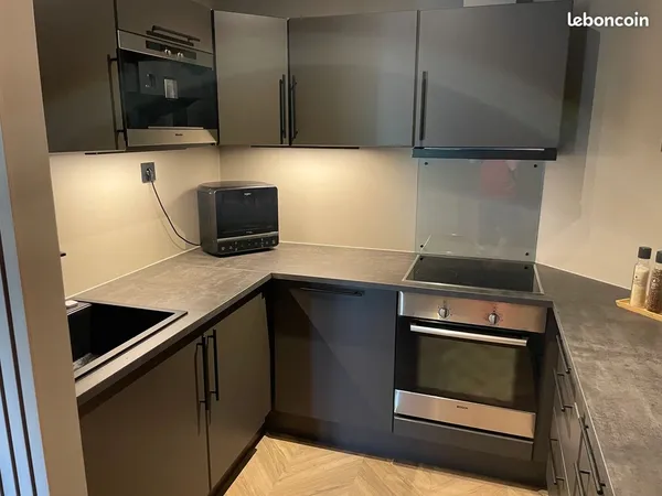 Bel moderne de 3 pièces 