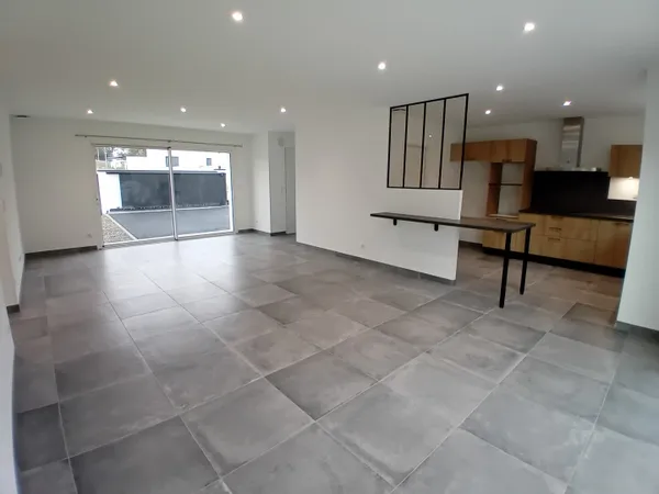 A louer Maison de 2024 plain-pied MAZEROLLES 3 chambres garage terrasse clim gainable 