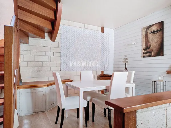 Triplex 4 pièces 126 m² 