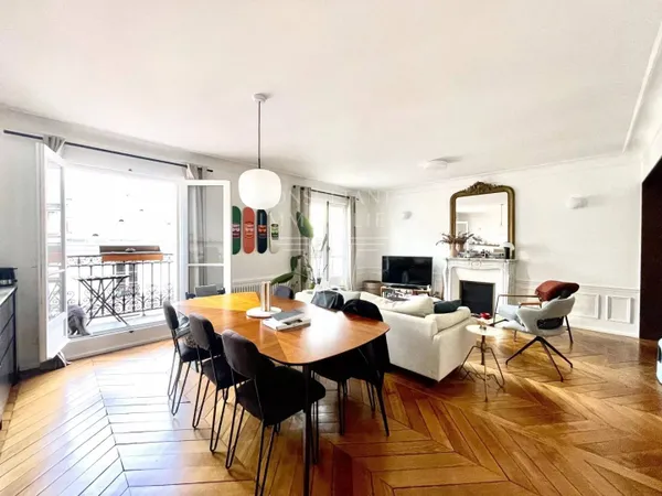 Appartement 4 pièces 80 m² 