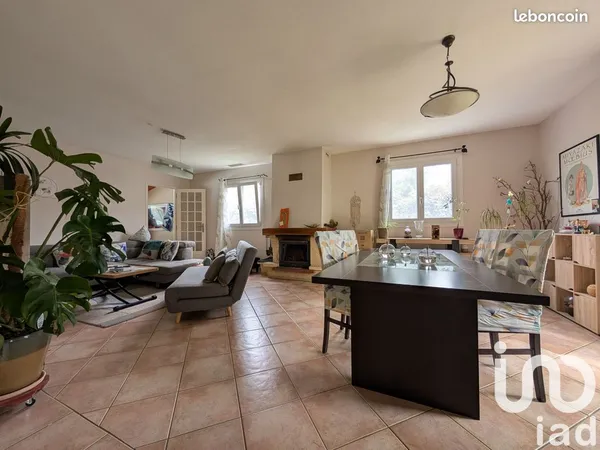 Maison 6 pièces 127 m² 