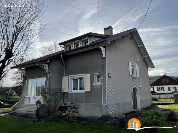Maison de ville 6 pièces 140 m² 