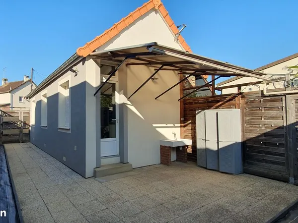Petite maison individuelle 