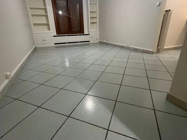 28m2, neuf, tram Fac. Meublé 