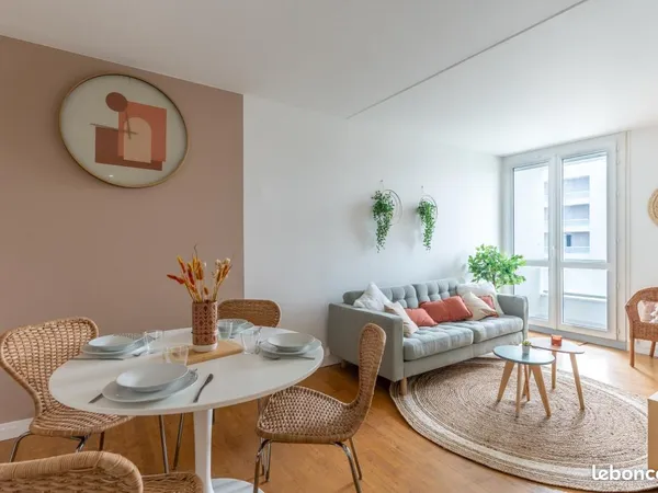 Chambre 4 pièces 10 m² 