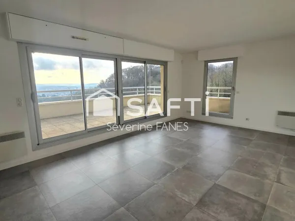 APPARTEMENT 73M² AVEC TERRASSE MONT ST AIGNAN 