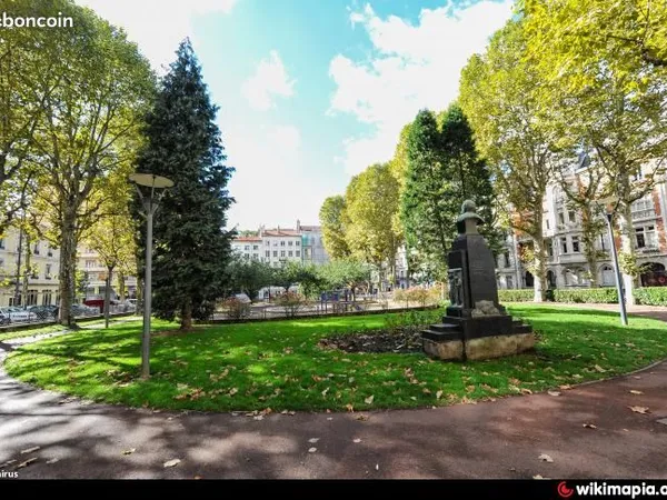 Appartement meublé haussmanien 42 m² directe propriétaire 