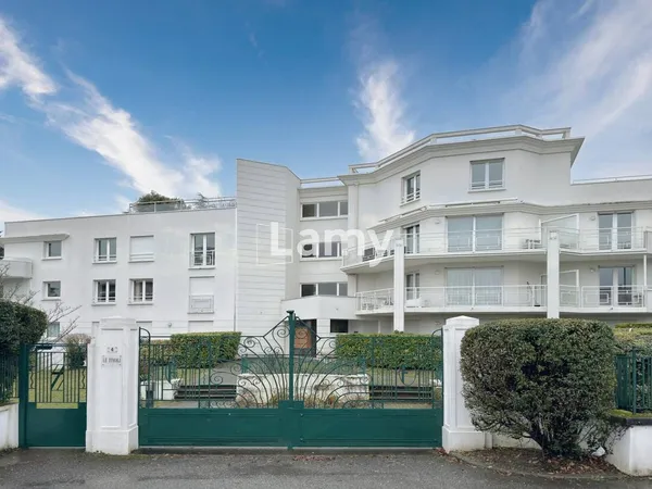 Appartement 4 pièces 104 m² 