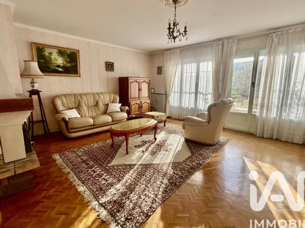 Maison 5 pièces 126 m² 