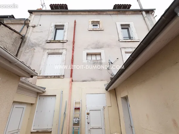 Immeuble de rapport 17 pièces 229 m² 