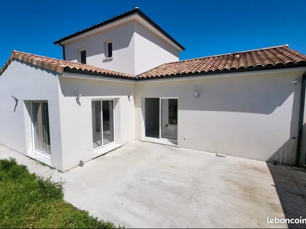 Maison neuve 3 chambres proche Bordeaux 