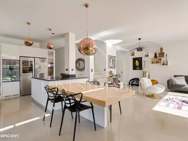 Villa 7 pièces 180 m² 