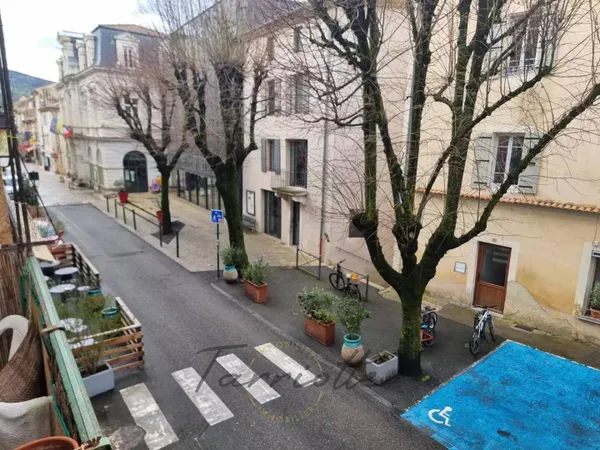 Appartement 10 pièces 110 m² 