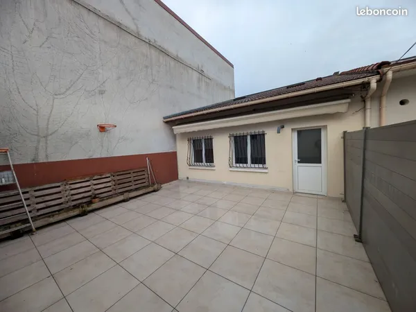 Loue maisonette 