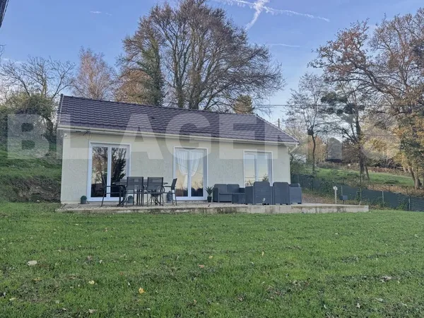 * Elia : maison rénovée sur un grand terrain hors zone inondable 