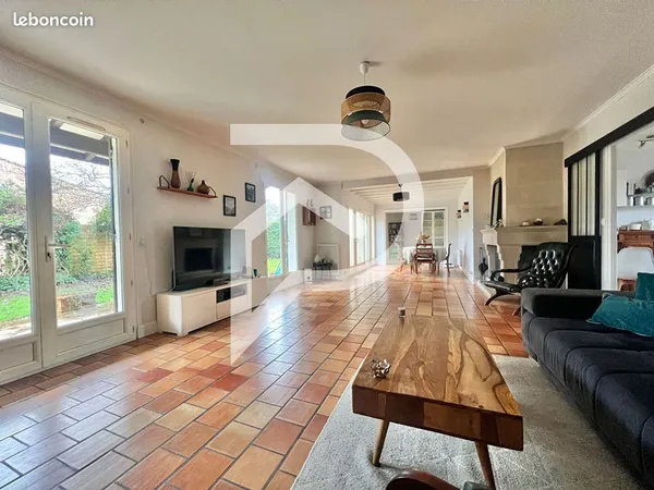 Maison 5 pièces 135 m² 