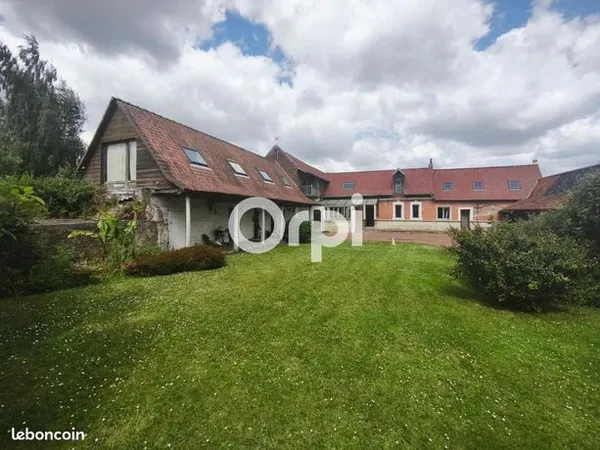 Ferme 11 pièces 220 m² 