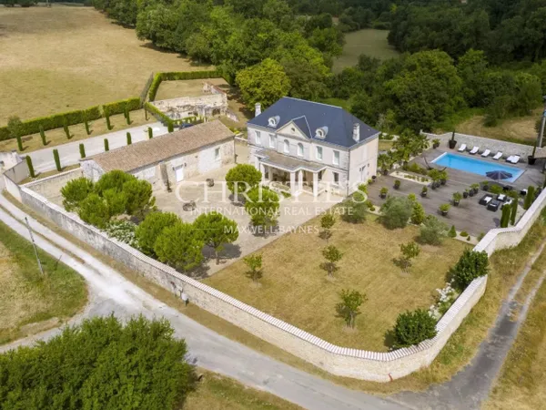 Rêve blanc en Charente - très belle propriété du 19ème 