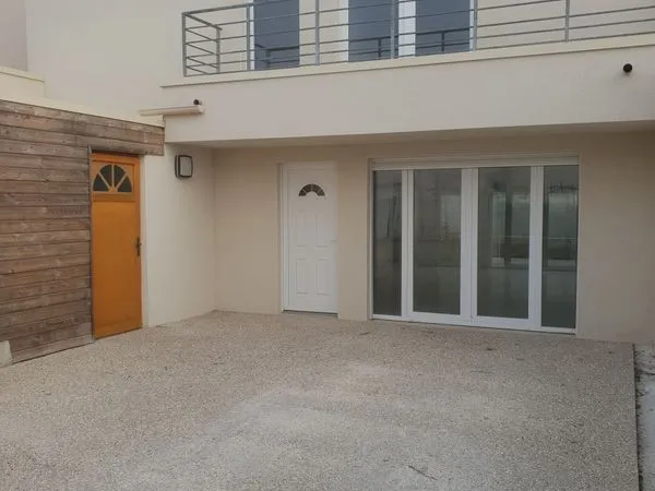Maison T4 à louer (3 chambres) 