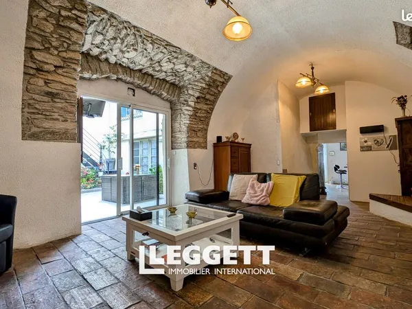 Maison 8 pièces 179 m² 
