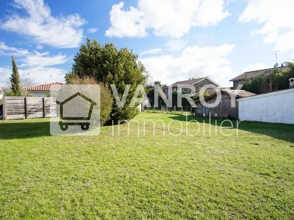 Maison de plain-pied 4 pièces 99 m² 