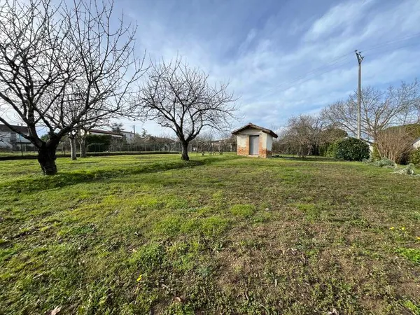 Terrain constructible 488 m² 
