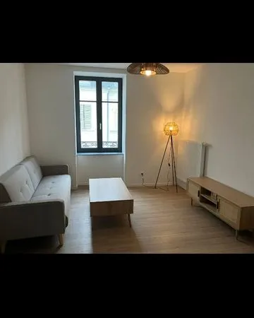 T2 40 M2 lumineux proche centre 