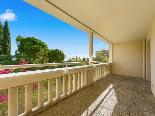 Appartement 3 pièces 71 m² 