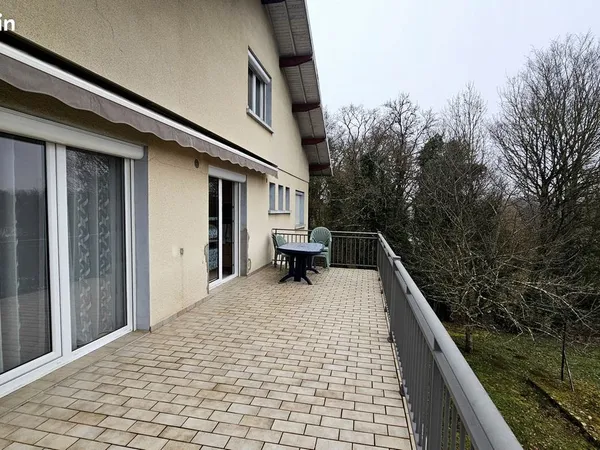 Maison 8 pièces 150 m² 