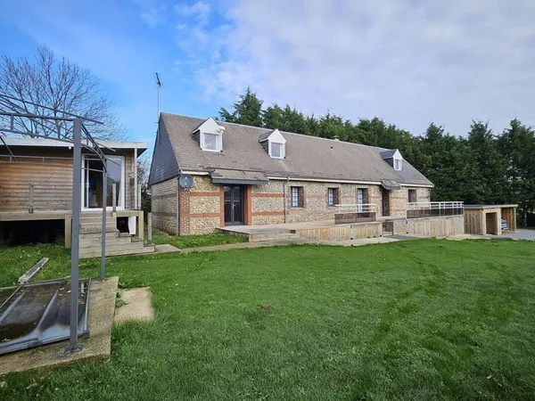 Maison 6 pièces 173 m² 
