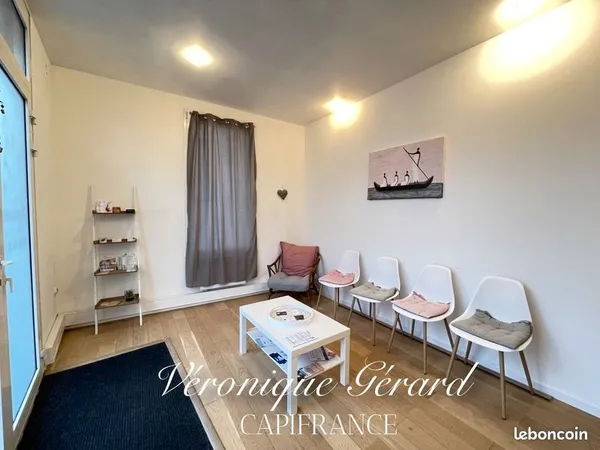 Local d'activité 64 m² 