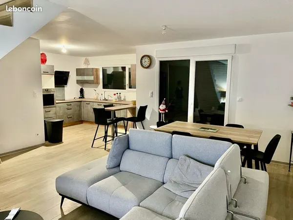 Duplex 4 pièces lumineux avec jardin et garage - Besançon Saint Claude 
