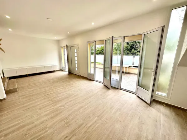FONTENAY SOUS BOIS Appartement 73,67m2 ,3 pièces- Terrasse 