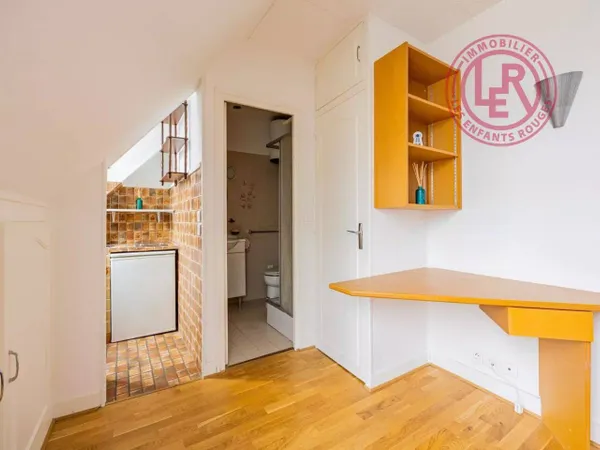 Appartement 1 pièce 11 m² 