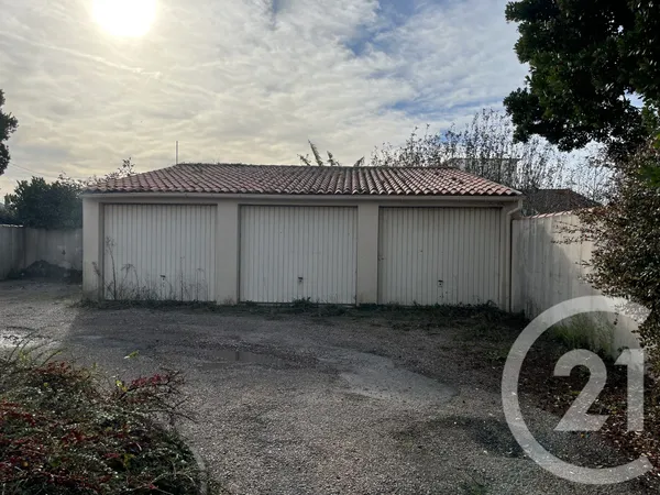 Parking 16 m² 