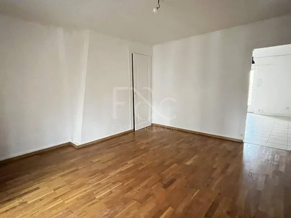 Appartement 1 pièce 34 m² 