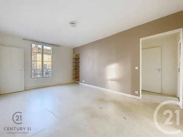 Appartement 4 pièces 82 m² 