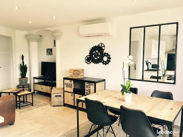 Appartement 35m2 séjour au mois 