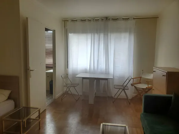 Appartement 1 pièce 29 m² 