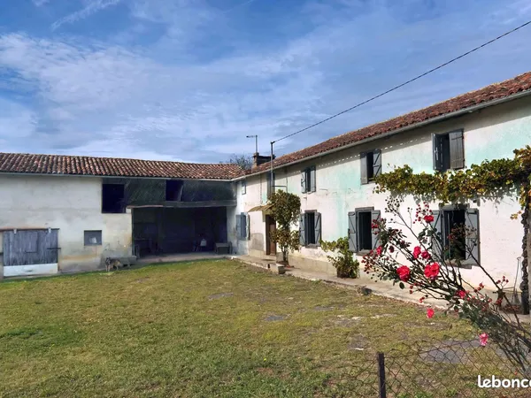 Maison ancien corps de ferme 