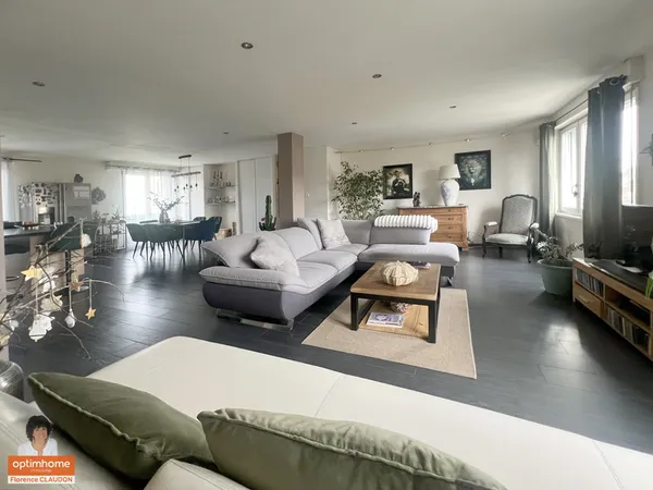 Appartement 7 pièces 167 m² 