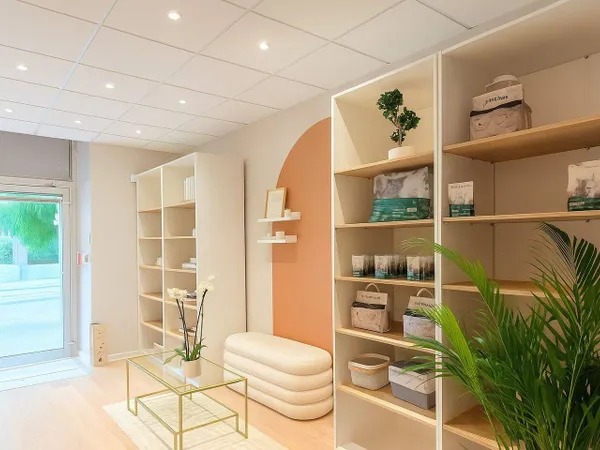 Boutique 1 pièce 71 m² 