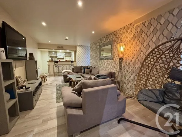 Maison 6 pièces 132 m² 