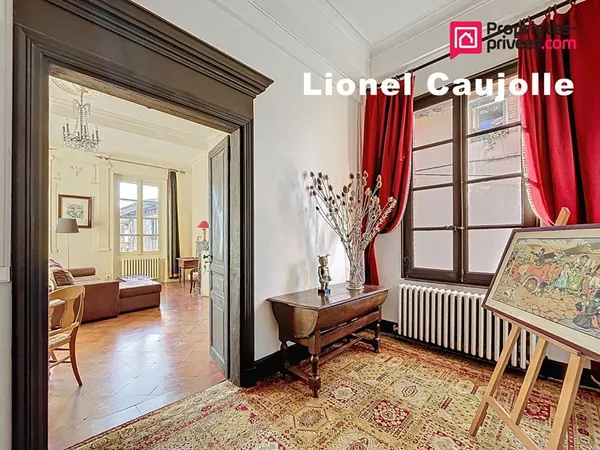 Maison de ville de caractère - 5 pièces 196m2 